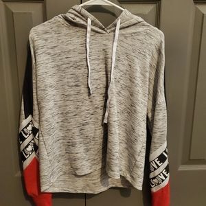 Long sleeve crop top